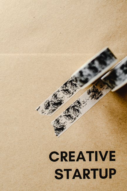 Inginer analizând diagrame energetice într-o fabrică